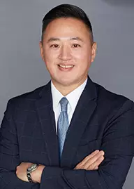 Daniel Hwang